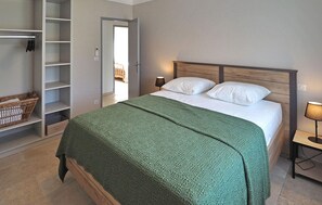 4 soverom, reiseseng for barn, wi-fi (inkludert) og sengetøy