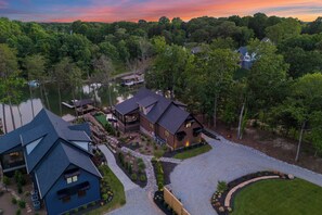 獨棟房屋 (Multiple Bedrooms) | 住宿內部