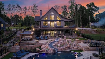 Rumah (Multiple Bedrooms) | Interior