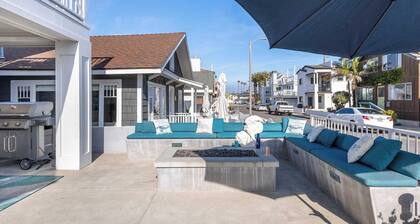 Ocean Breeze I by Avantstay Steps to the Beach!