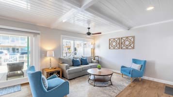 Rumah (2 Bedrooms) | Interior