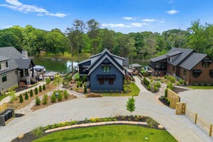 House (Multiple Bedrooms) | Interior