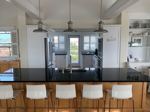 Coffee/tea maker - Happy Place - Beautiful 4 bedroom - South Beach, 6 Sandspur Trail (Bald Head Island)