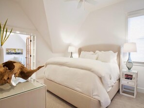 4 Schlafzimmer, Reisekinderbett, WLAN, Bettwäsche