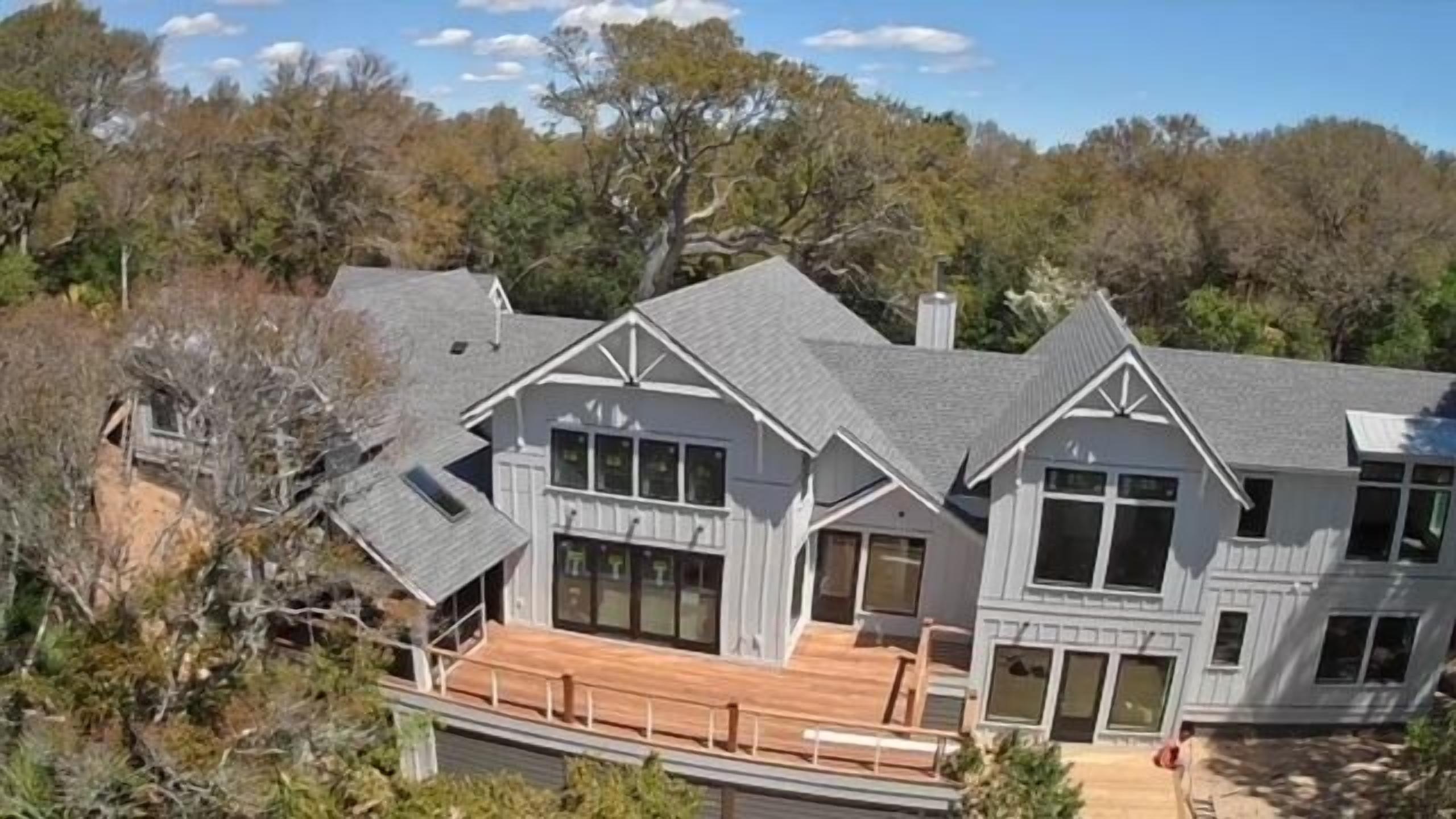6 Bedroom Marsh front Farm House Estate - New Construction - Sleeps 20!