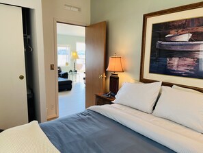 2 Schlafzimmer, Schreibtisch, Bügeleisen/Bügelbrett, WLAN