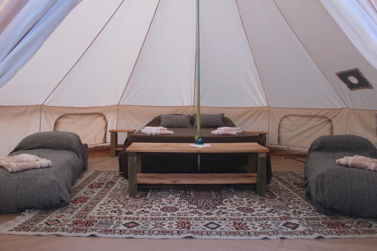 Tienda | 1 dormitorio, espacio para trabajar con un portátil, wifi gratis