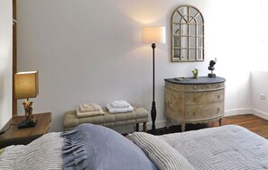 2 bedrooms, free WiFi, bed sheets - L Appartement Particulier (Perigueux)