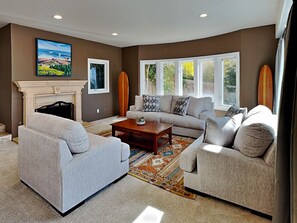 Smart TV, fireplace, foosball