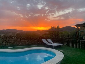 Pool - Holiday Home 'Regalate Paz 2' with Mountain View, Private Pool and Wi-Fi (Estallo)
