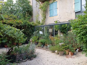 Jardines del alojamiento
