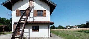 Studio Apartment 'Ant Ra Prina Verde' with Mountain View and Shared Garden