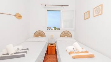 4 chambres, Wi-Fi gratuit, draps fournis