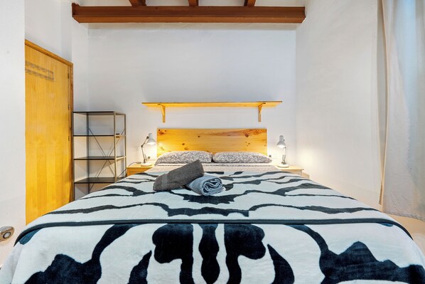 3 chambres, Wi-Fi gratuit, draps fournis