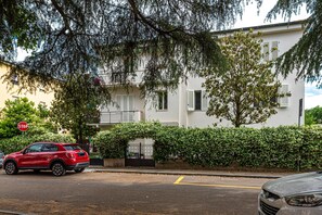 Exterior - Green House Da Fernanda Apartment with Private Garden, Wi-Fi, and Air Conditioning (Empoli)