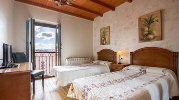 7 Schlafzimmer, kostenloses WLAN, Bettwäsche