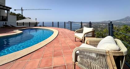 Villa "Nono" avec une vue sur mer exceptionnelle