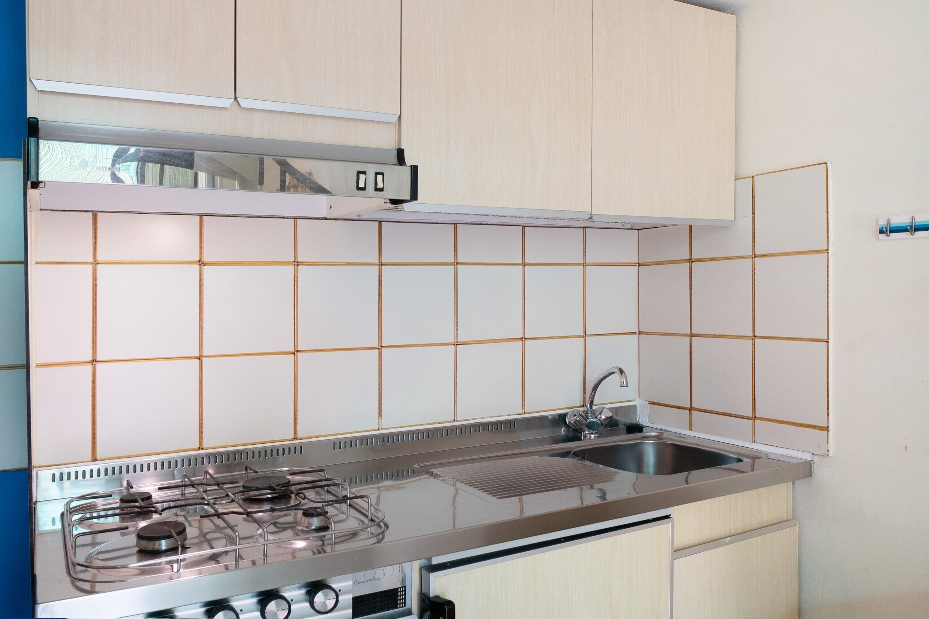 Réfrigérateur, plaque de cuisson