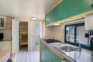 Réfrigérateur, plaque de cuisson