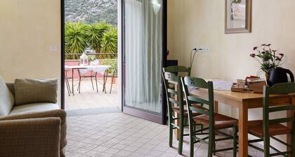 Einzimmerapartment 'Pesco Agriturismo La Ferla' mit WLAN und Klimaanlage