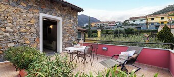 Studio Apartment 'Pesco Agriturismo La Ferla' with Wi-Fi and Air Conditioning