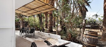 Apartamento 'Finca Wapa - Apartamento Bahia' con vistas al mar, Wi-Fi y aire acondicionado.