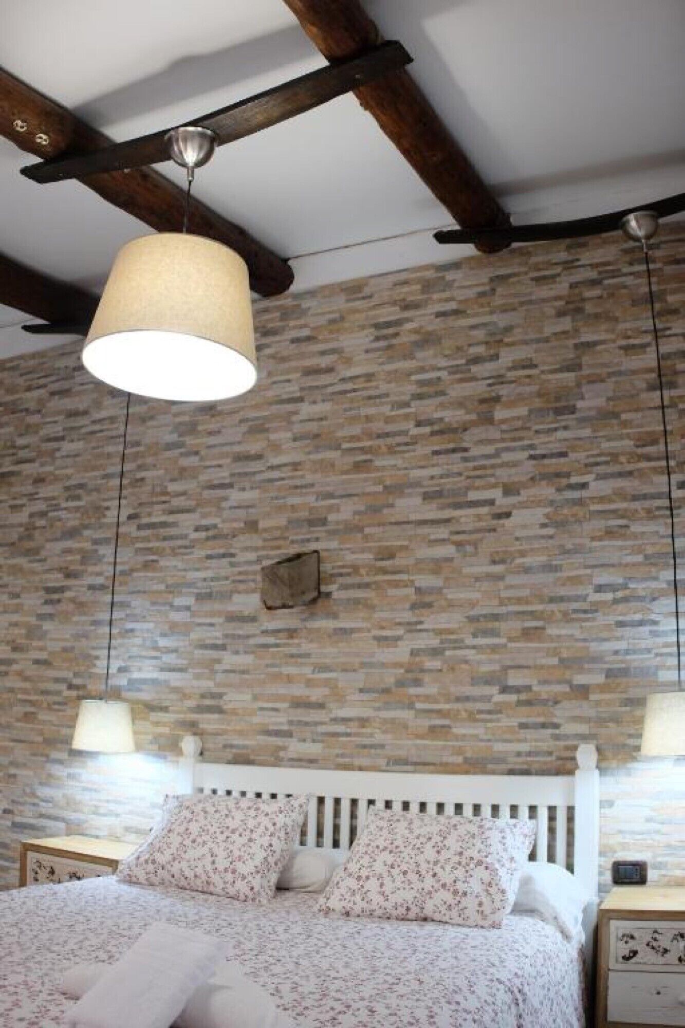 1 soverom, strykejern/-brett, wi-fi (inkludert) og sengetøy