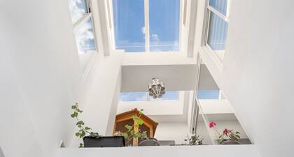 Apartment 'Brianna' with Private Terrace, Wi-Fi and Air Conditioning