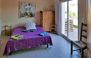 4 chambres, lit parapluie, Wi-Fi gratuit, draps fournis