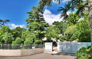 Overnattingsstedets uteområder