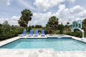 Piscine chauffée