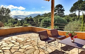 Terrace/patio - Awesome home in ZONZA (ZONZA)