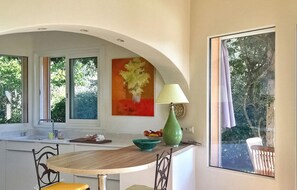 Dining - Awesome home in ZONZA (ZONZA)