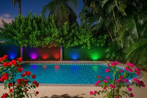 Piscine extérieure, piscine chauffée