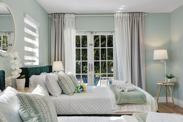 2 camere, una scrivania, ferro/asse da stiro, Wi-Fi gratuito