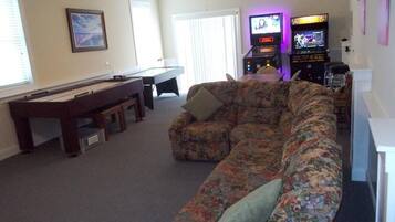 TV, fireplace, DVD player