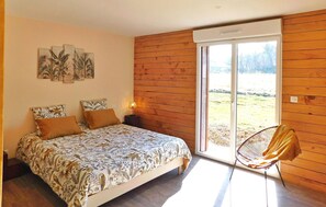 4 Schlafzimmer, Reisekinderbett, kostenloses WLAN, Bettwäsche