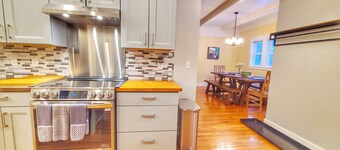 Family Ski Retreat Walk to Shuttle Schweitzer Mtn