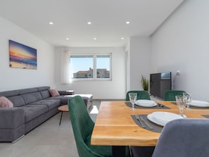 Dining - Apartment M&M 1 by Interhome (Kaštela)