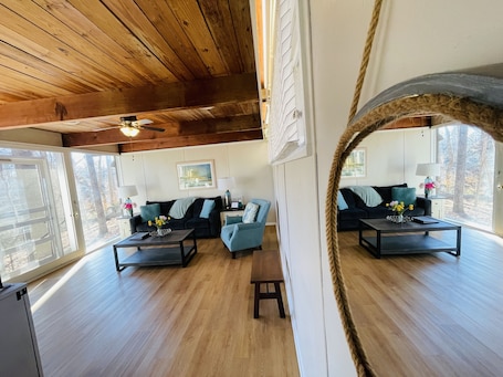 Exclusive Cottage | Living area