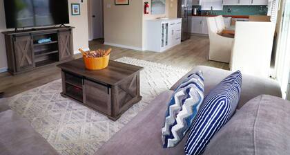 2BR 1.5BA Top Floor Condo with Tesla/EV Charger Brigantine