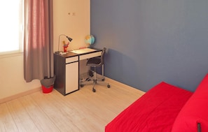 3 Schlafzimmer, Reisekinderbett, kostenloses WLAN, Bettwäsche