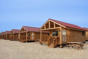 Stuga Deluxe | Mörkläggningsgardiner, gratis wi-fi och sängkläder