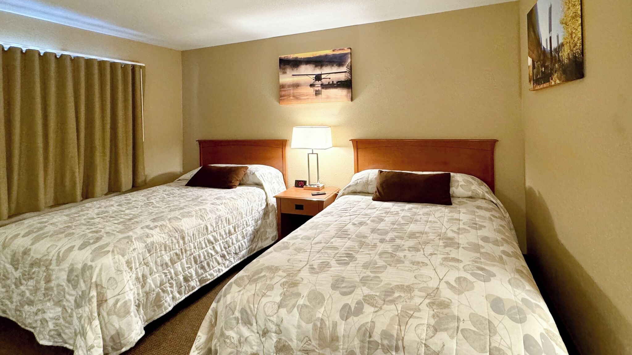 Premium-dobbeltværelse | Mørklægningsgardiner, gratis Wi-Fi, sengetøj