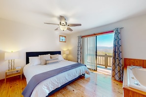 4 Schlafzimmer, Bügeleisen/Bügelbrett, Internetzugang, Bettwäsche