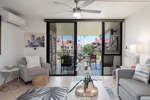 Smart TV - Remodeled Condo Across Beach w Pool AC - Kamaole Sands 7307 (Kihei)