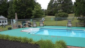 Beheizter Pool