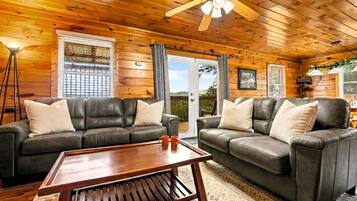 Smart-tv en een open haard