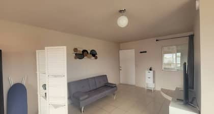 Beautiful & Comfortable Studio