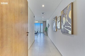 Apartment | Living room | LCD TV, Netflix, streaming services